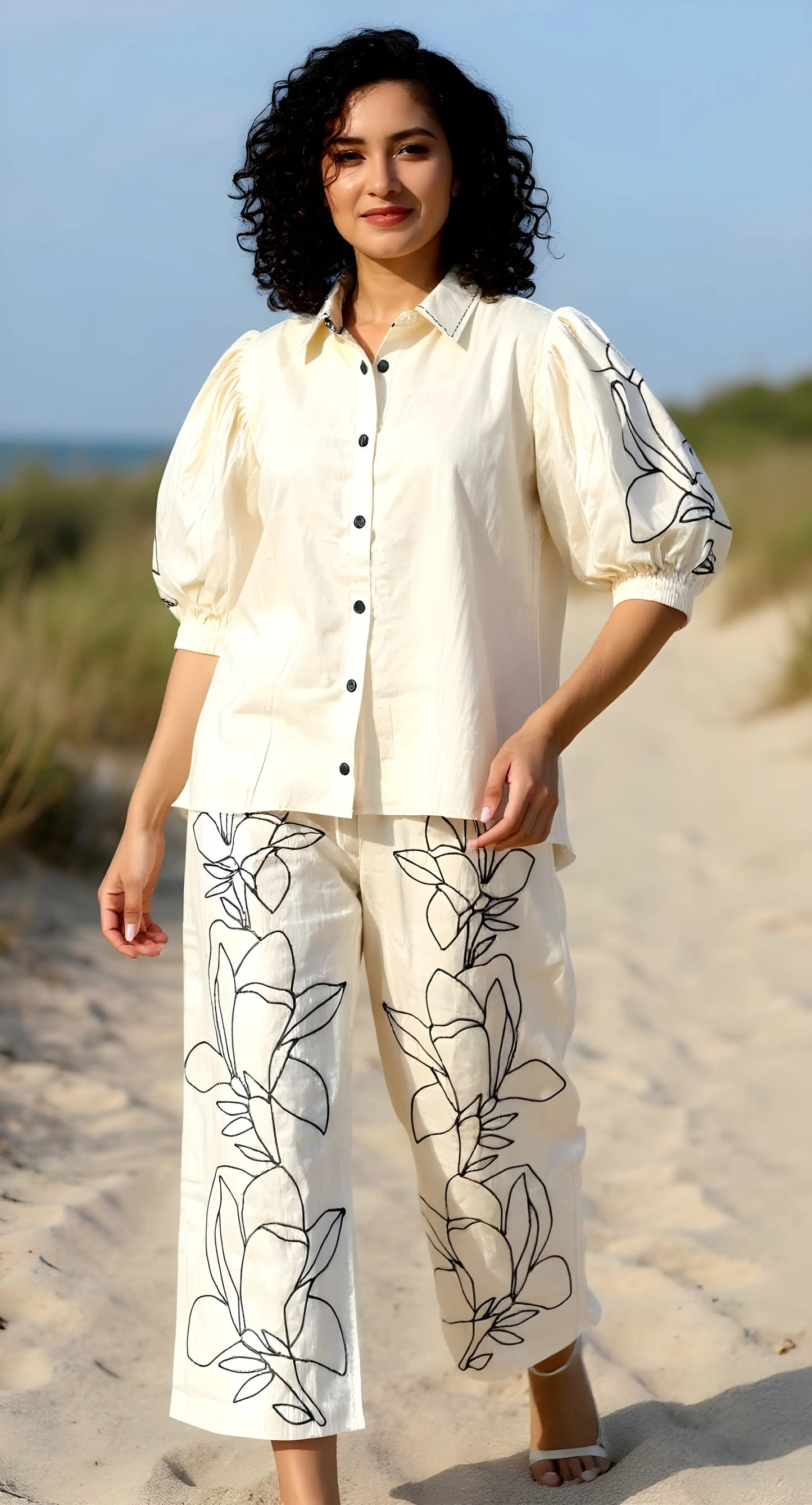 Ivory Lineart Coord Set