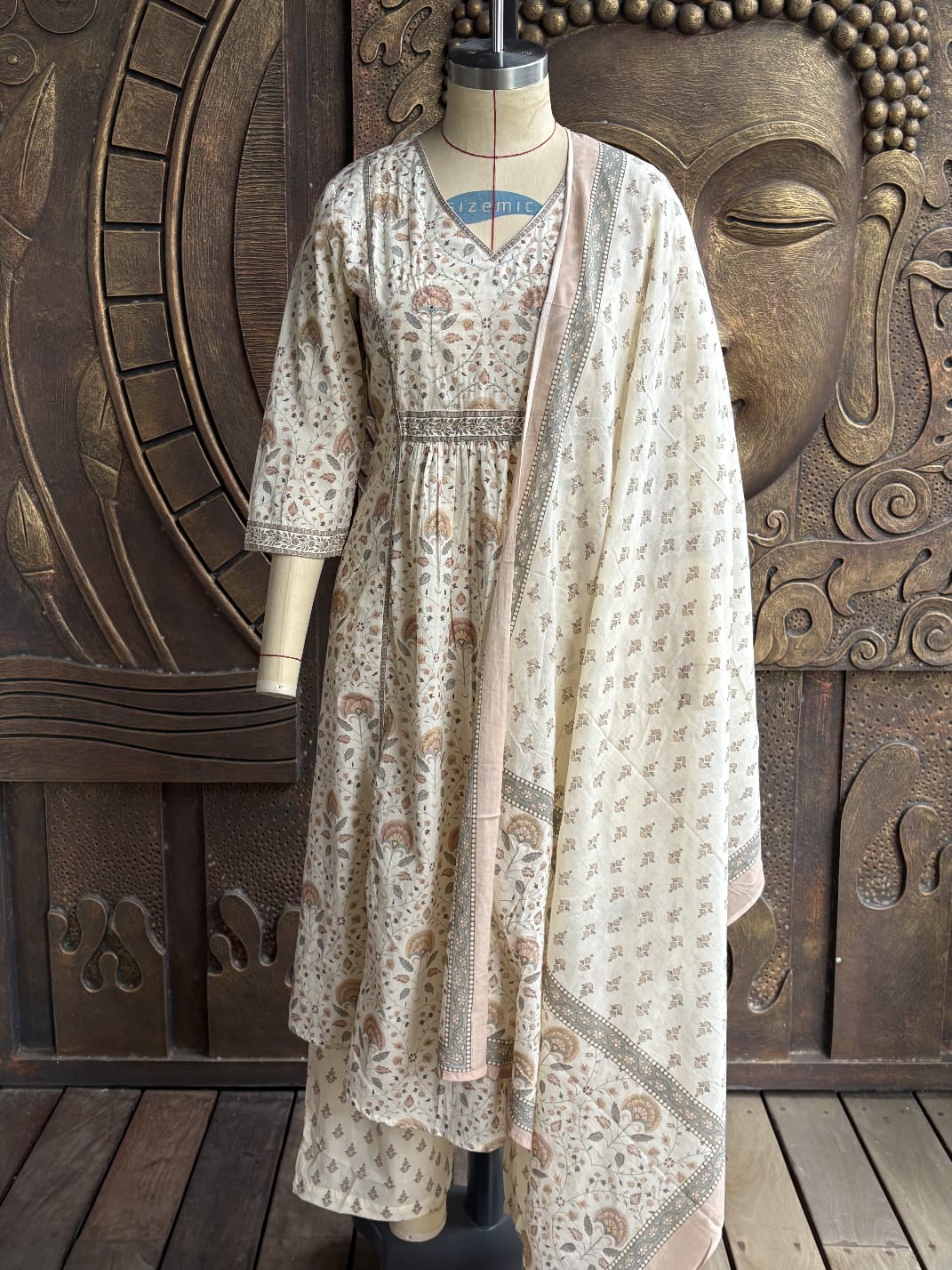 Ivory Motif Suit Set