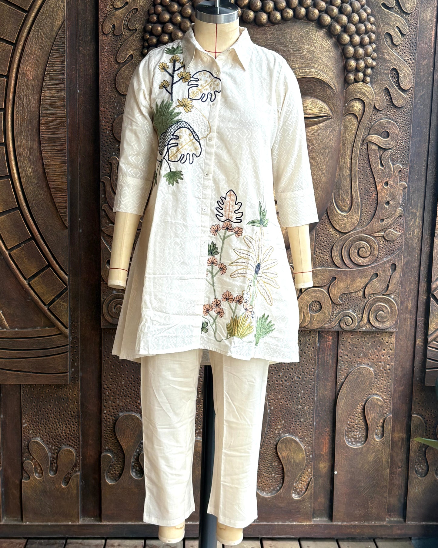 Ivory Botanical Coord Set