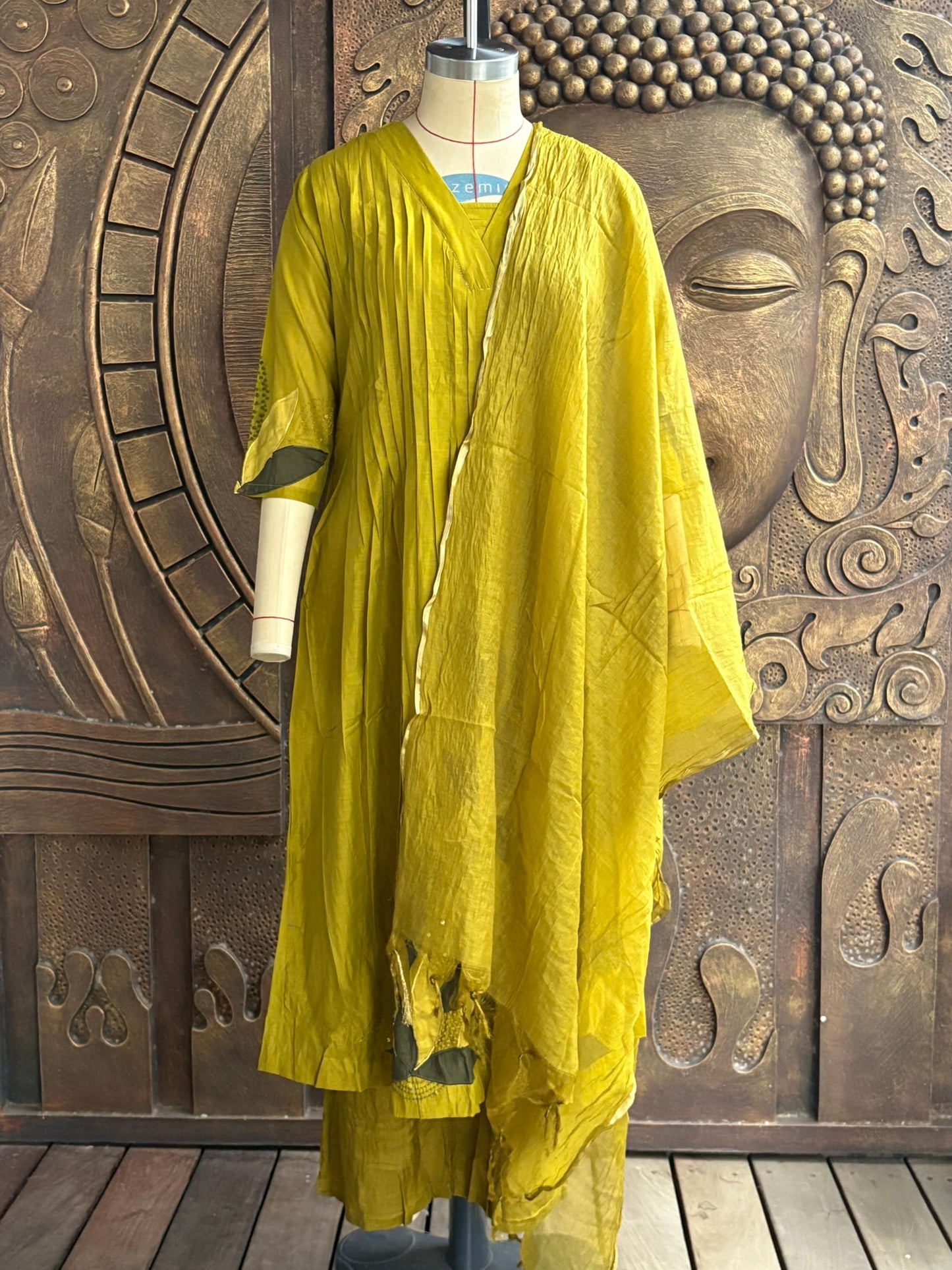 Olive Green Mulchandery Suit Set