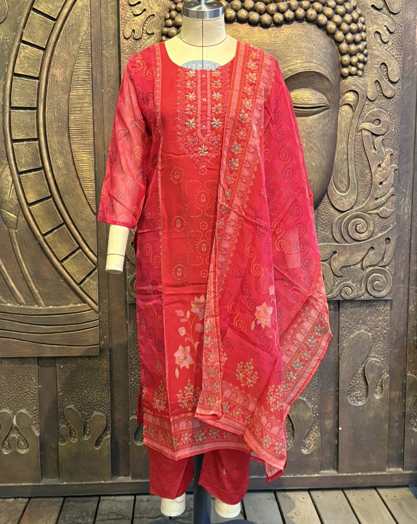 Scarlet Aura Dress Suit Set
