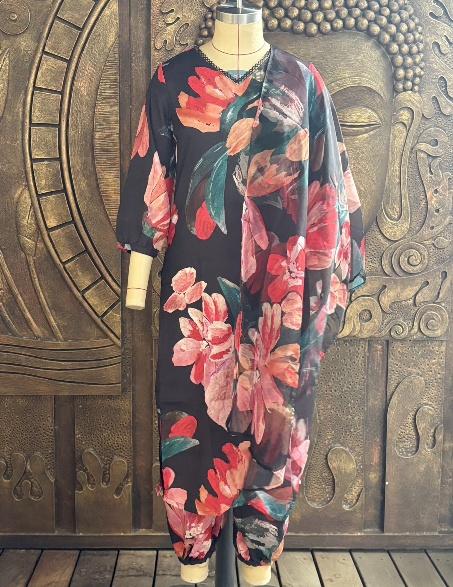 Noir Bloom Dress Suit Set