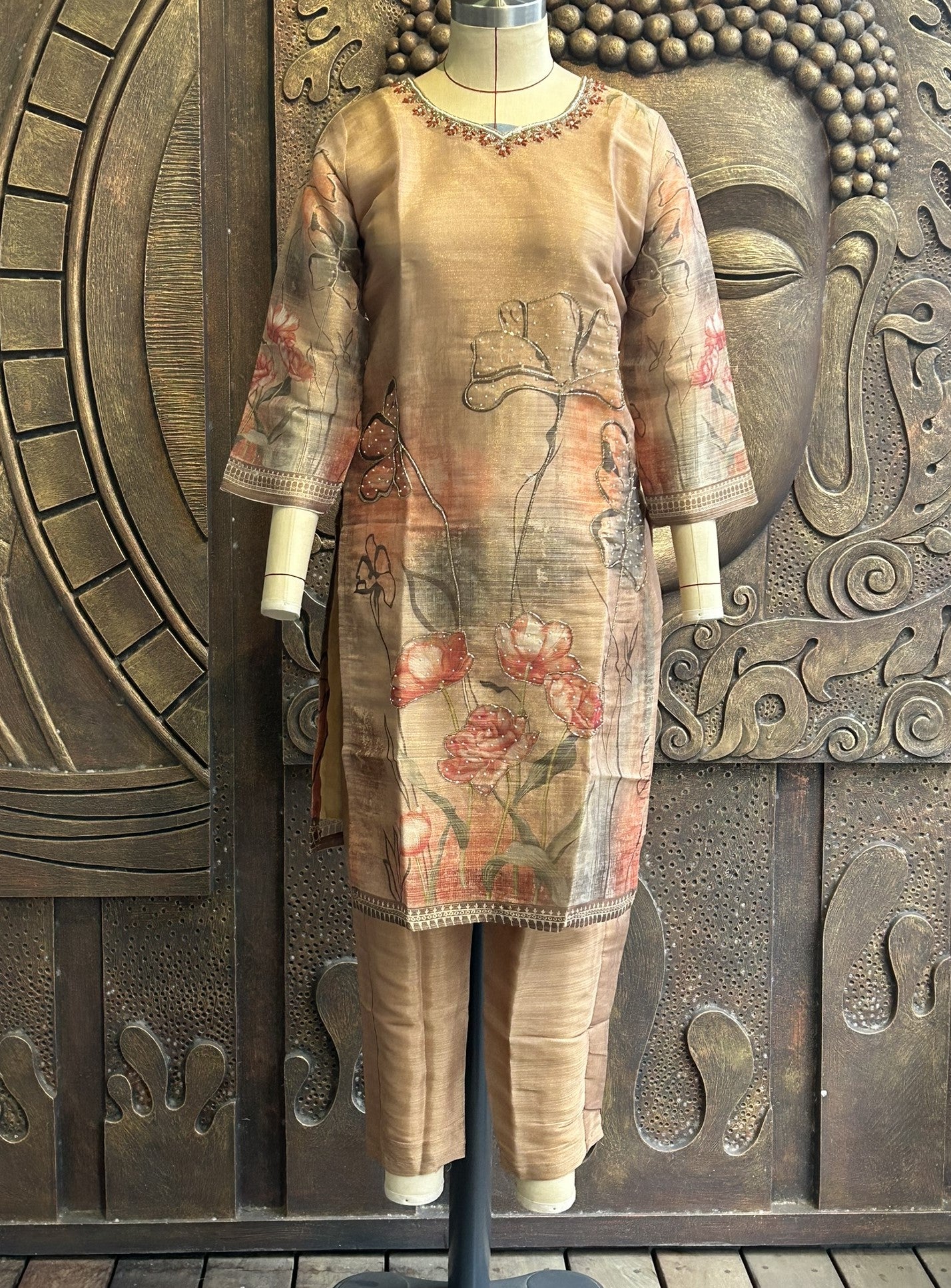 Gold Antique Suit Set