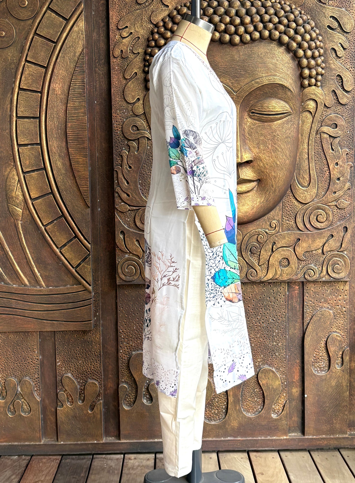Frosted Bloom Kurthi Set