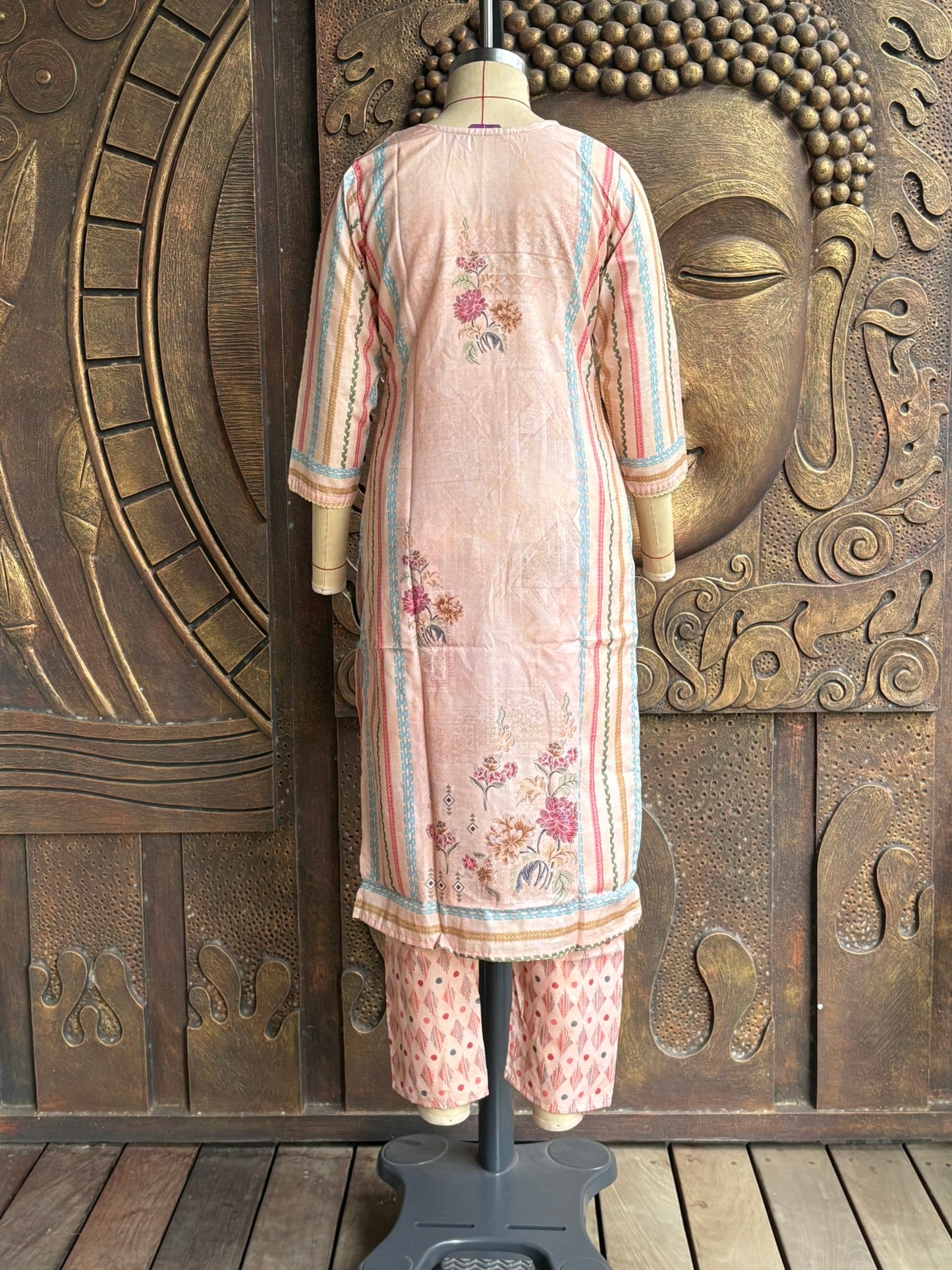 Sand Bloom Kurtha Suit Set