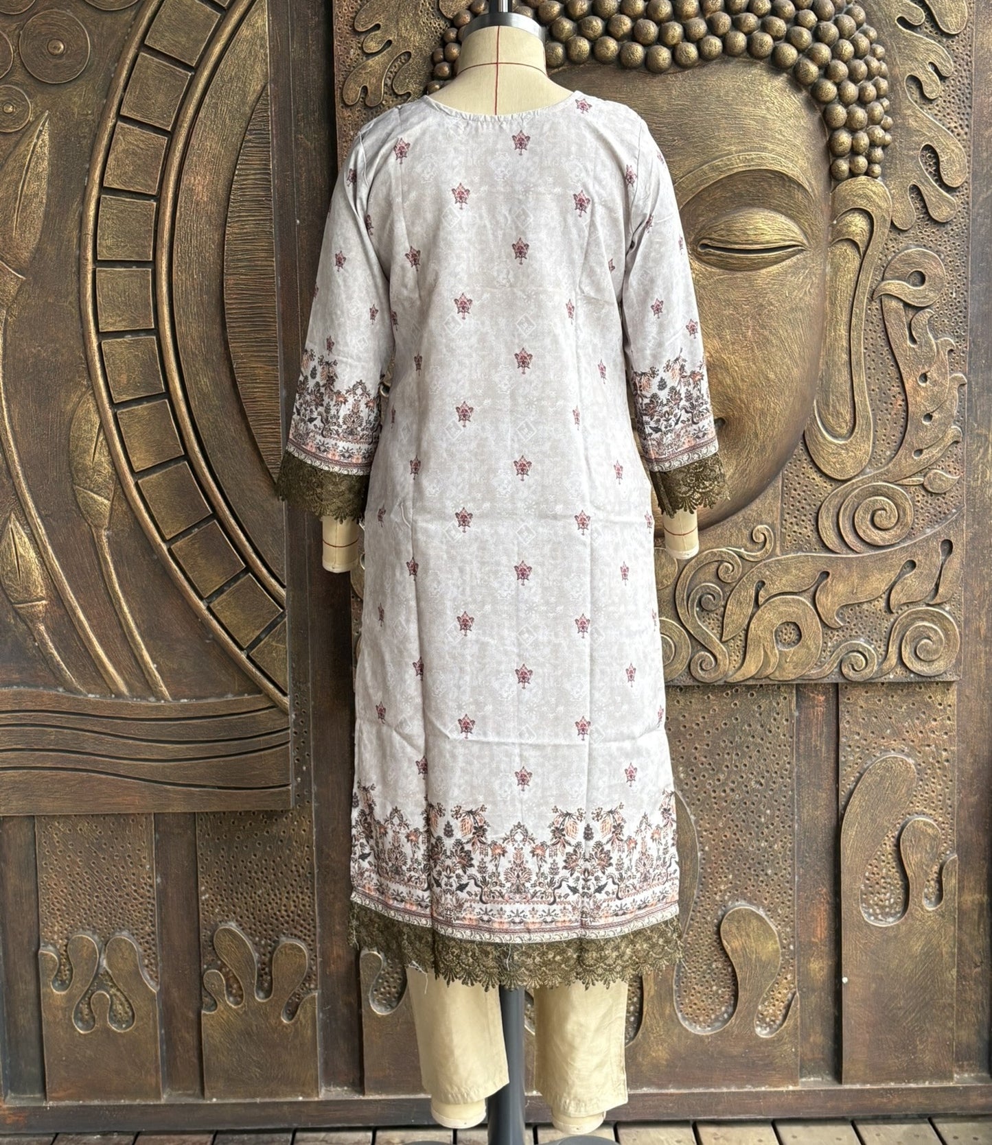 Ivory Royale Kurthi Set