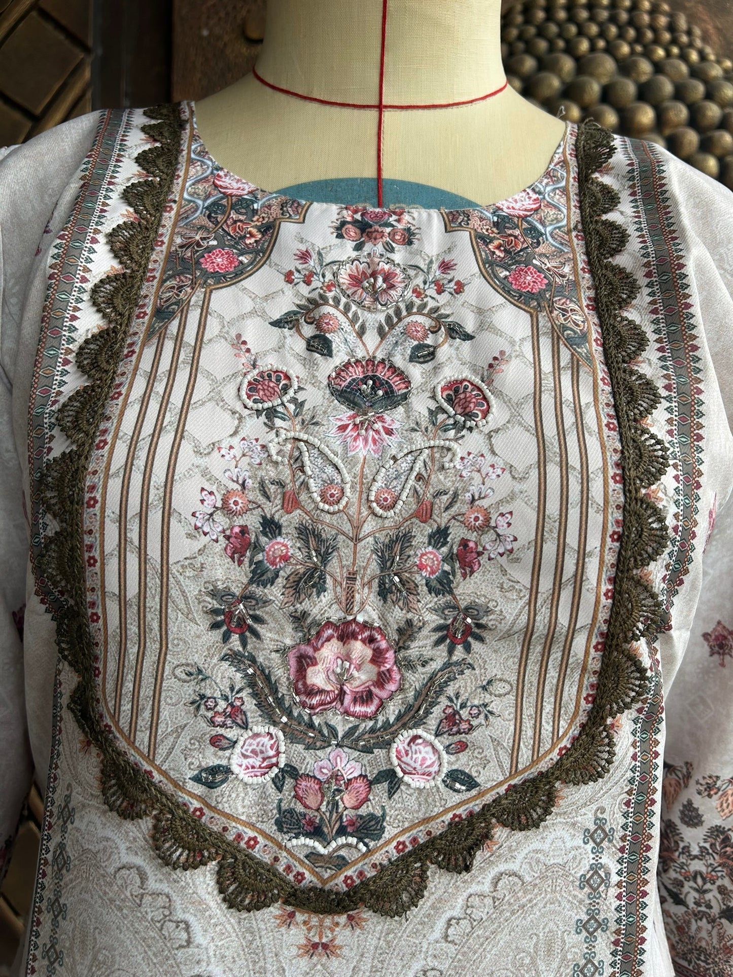 Ivory Royale Kurthi Set