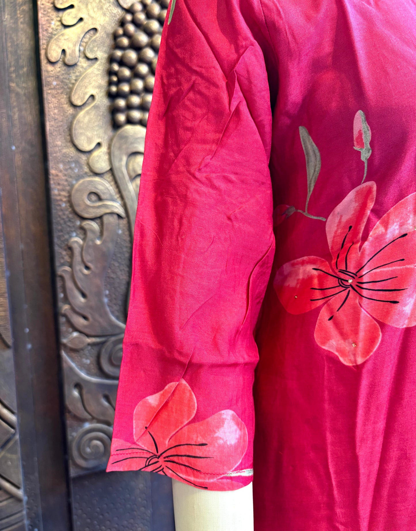 Scarlet Floret Kurti Set