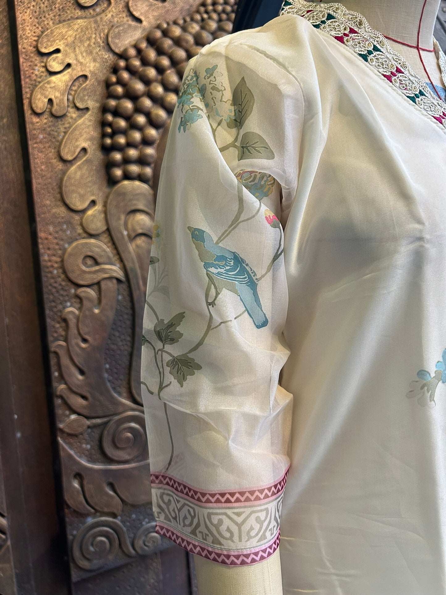 Ivory Garden Kurti Set