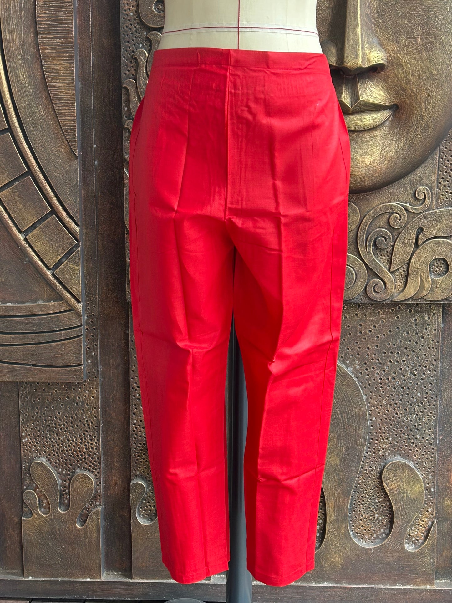Scarlet Bloom Kurthi Set