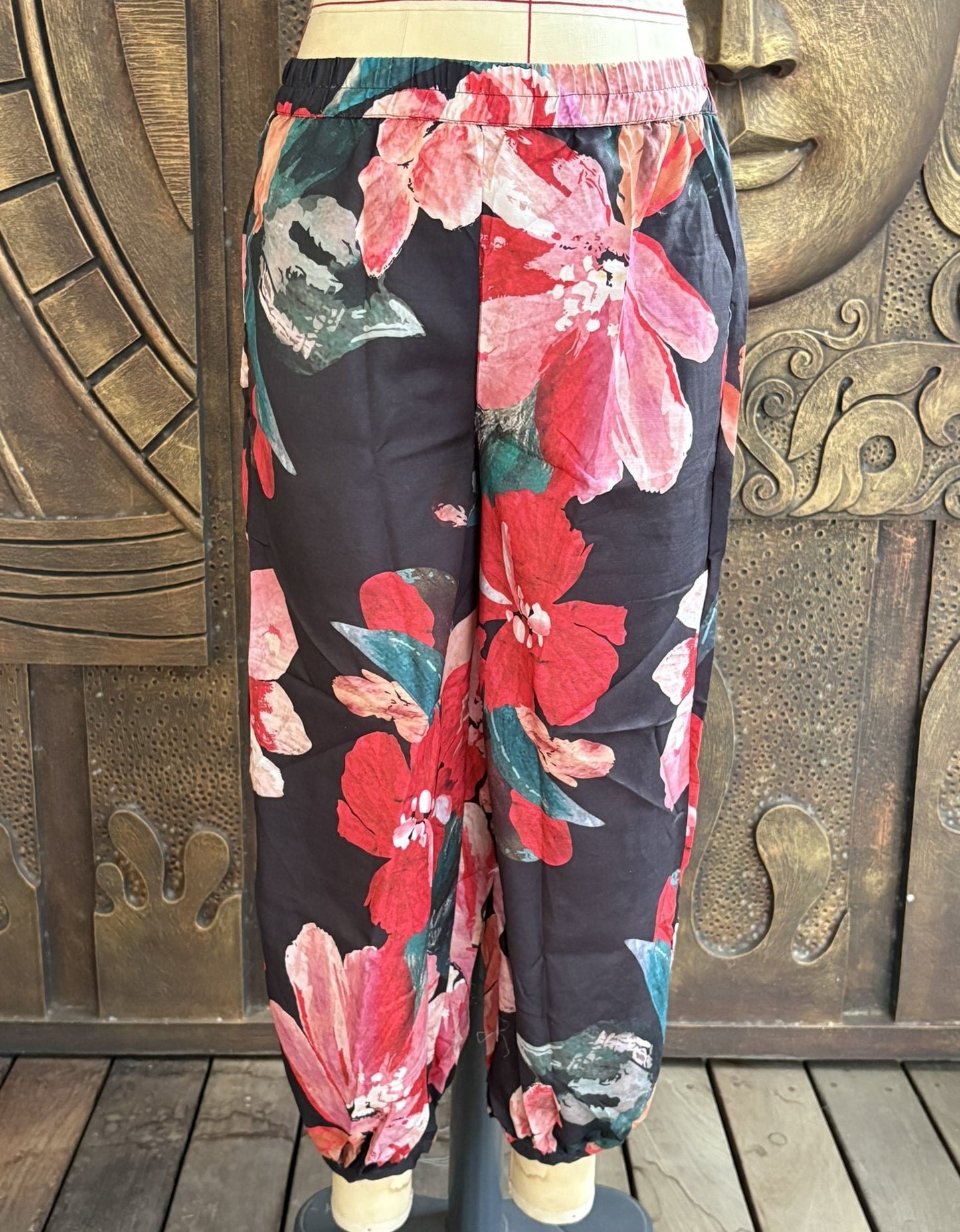 Noir Bloom Dress Suit Set