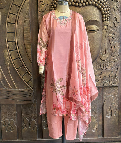 Blush Heritage Kurthi Set